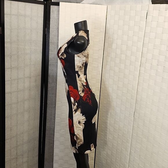 CALVIN KLEIN ROSE ROUND NECK BODYCON DRESS - Picture 9 of 16